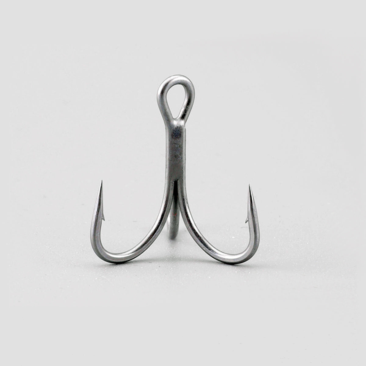 50pcs Fishing Treble Hooks with 50pcs Split Rings Set 4-14# 6sizes High Carbon Steel Hooks 3X Strong Sharp Round Bend